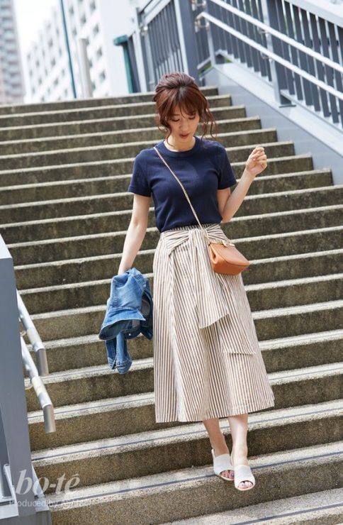 直條紋裙子 　裙子穿搭